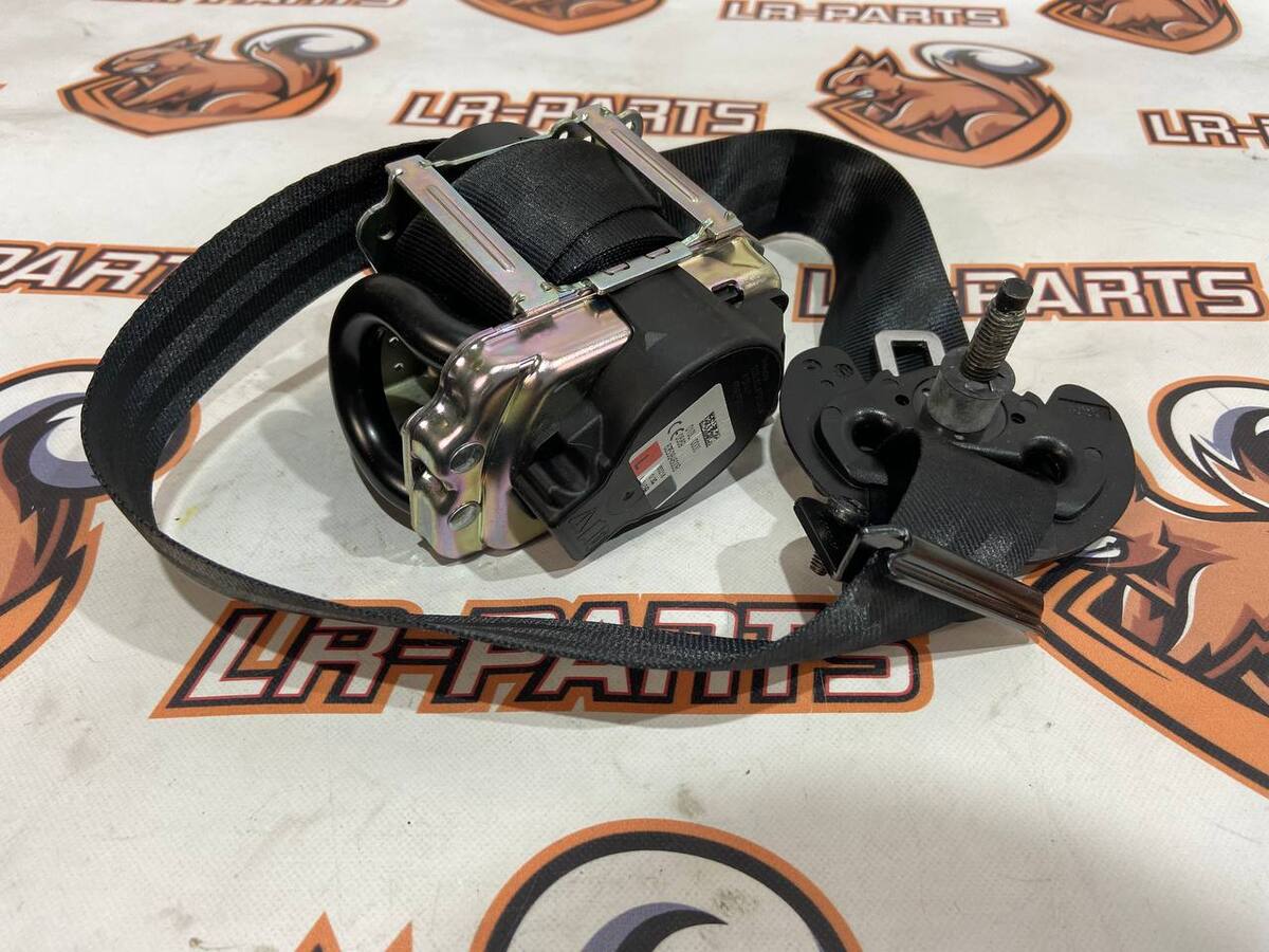 LR155098 Front left seat belt Land Rover Discovery 5 L462 (2017-) Used